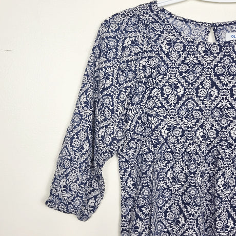 MAWA1 - Old Navy navy floral print dress. Size 10/12