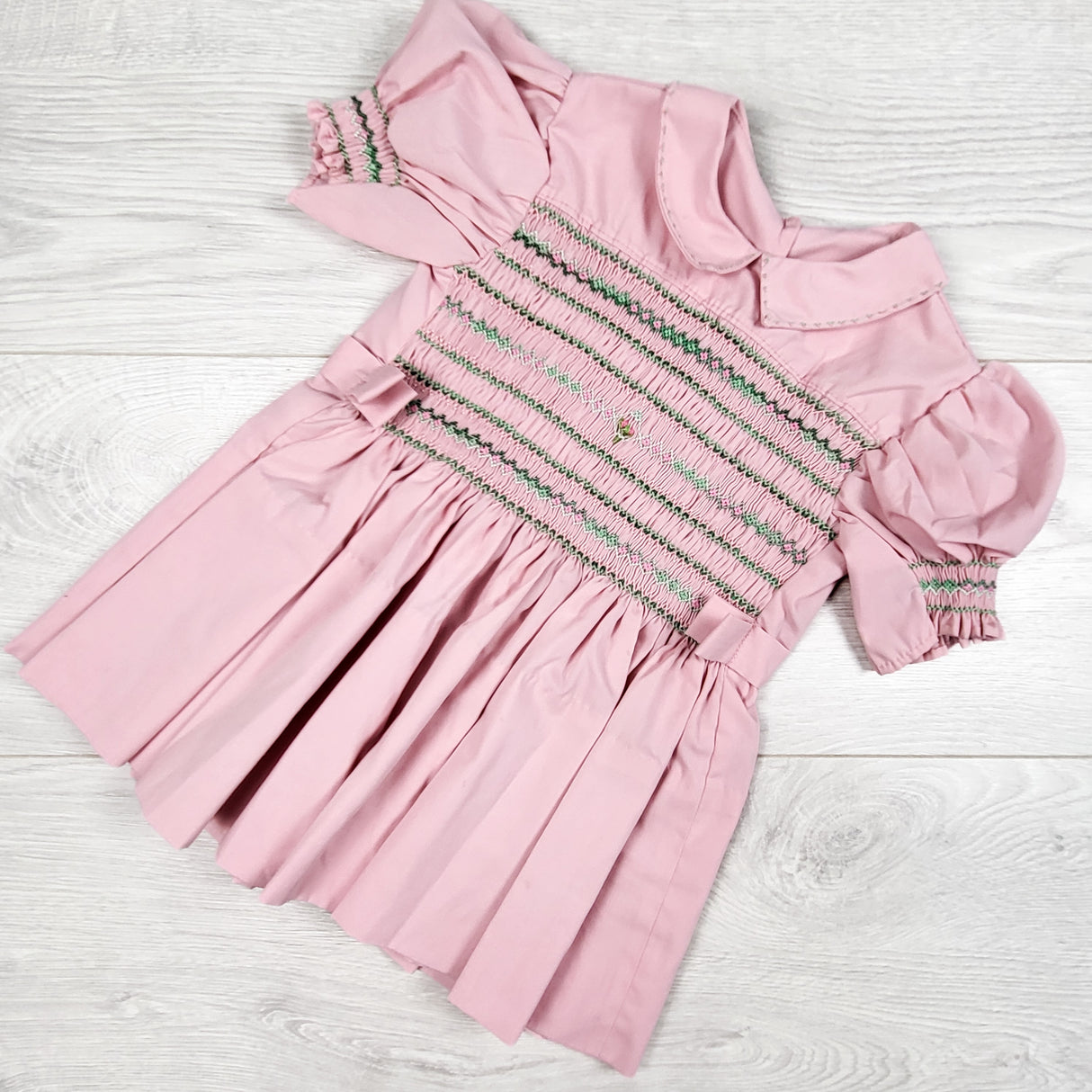 Vintage Bessbea Frocks Girls Hand-Smocked Pink Dress - AS IS. Approx size 12-18 months