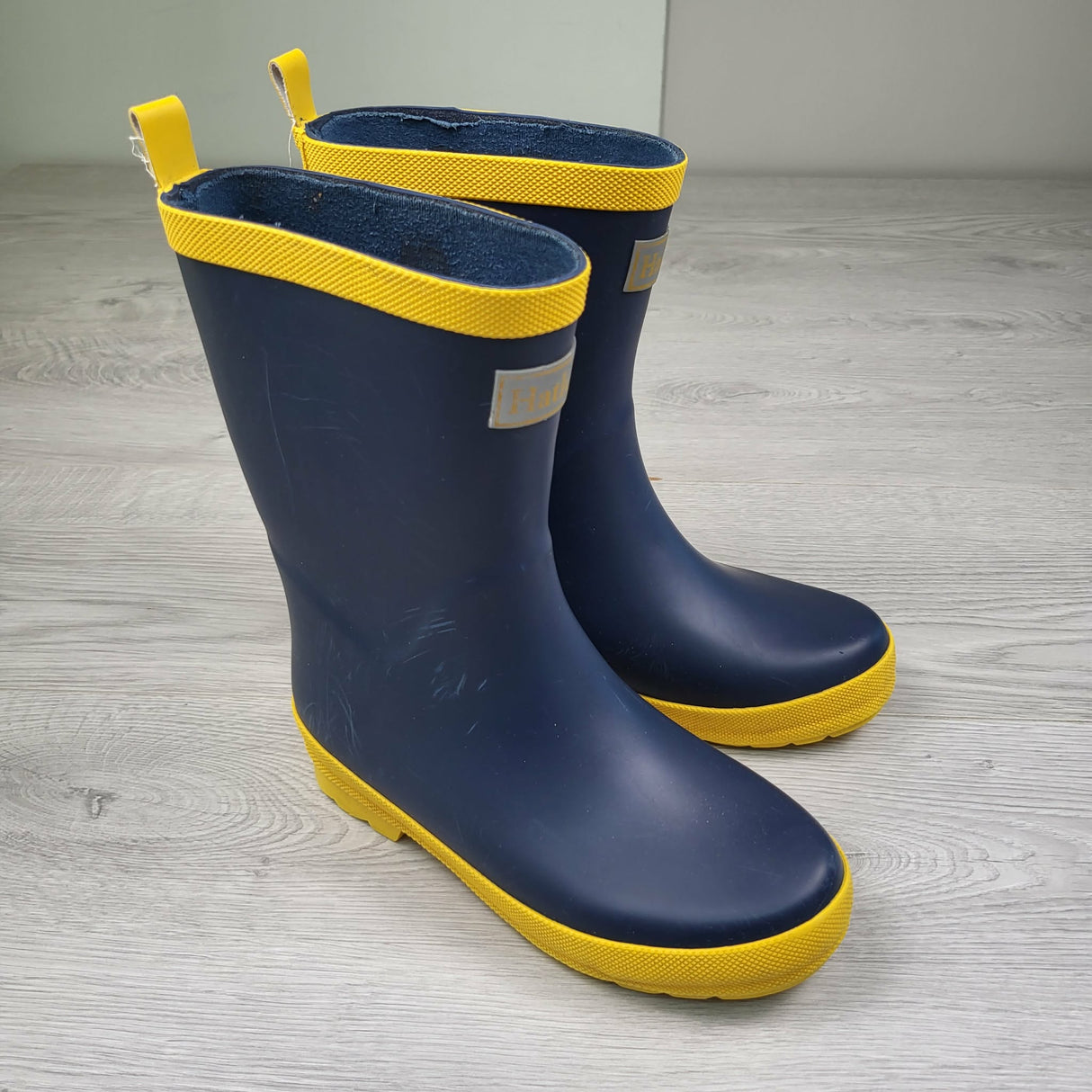 Hatley navy rain boots. Youth size 1