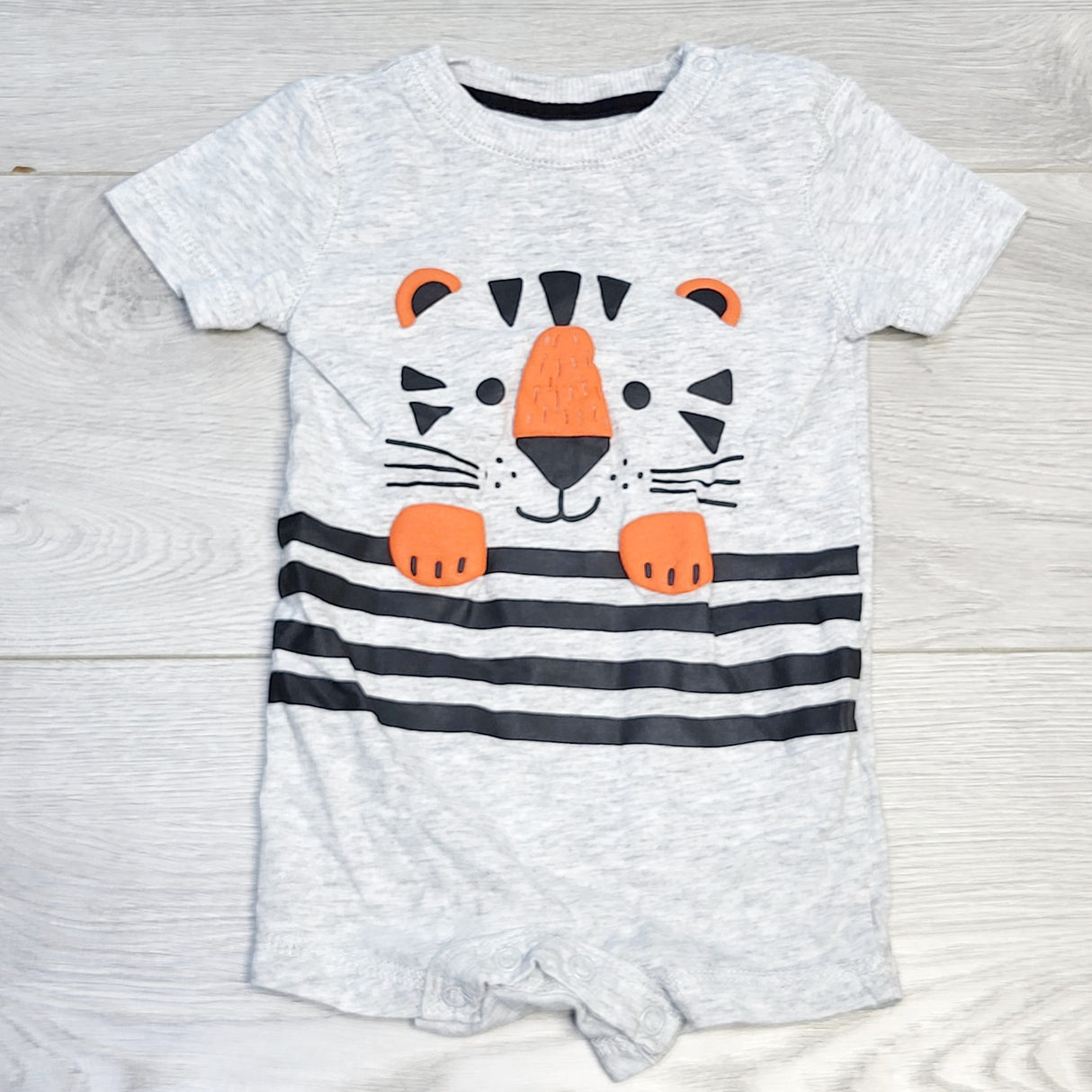 CHOL1 - George grey cotton romper with tiger, size 3-6 months