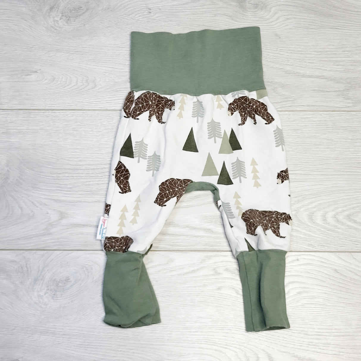 CHOL2 - Sugar Sandwich Design Studio handmade pants with bear, size 3-12 months