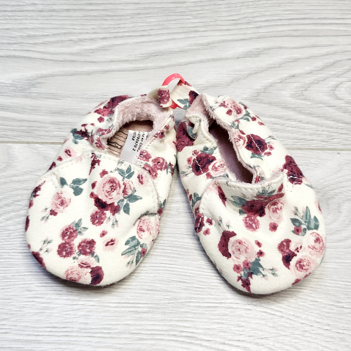 COWN1 - Floral print soft soled shoes, size 1/2 (infant)