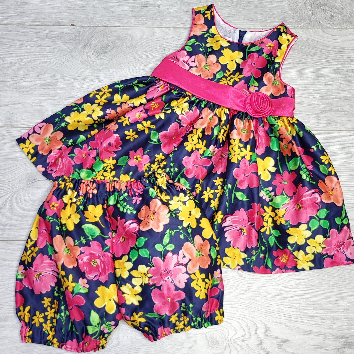 MSNDS1 - American Princess floral print dress and bloomers. Size 18 months