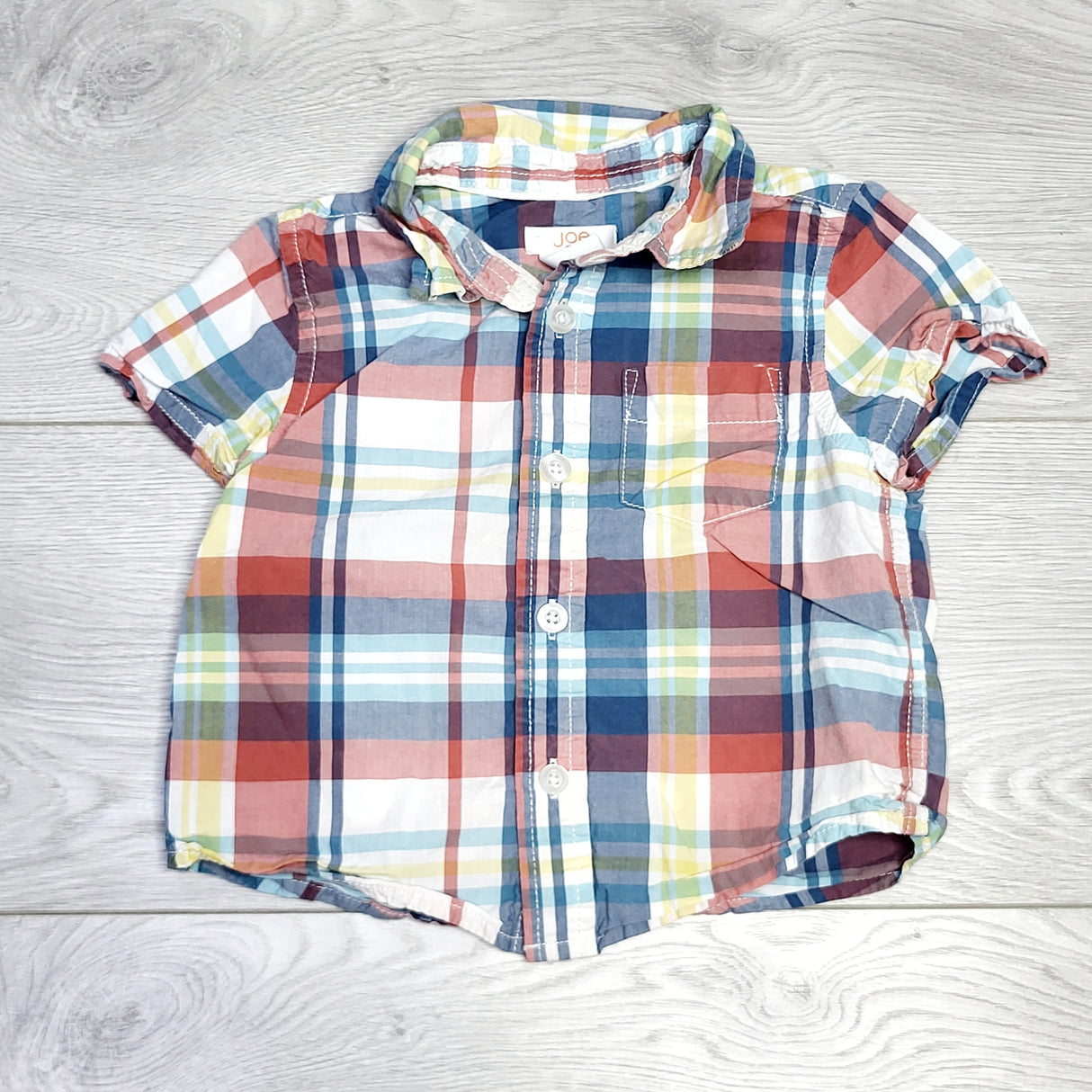 MSNDS1 - Joe Fresh plaid short sleeved button down shirt. Size 12-18 months
