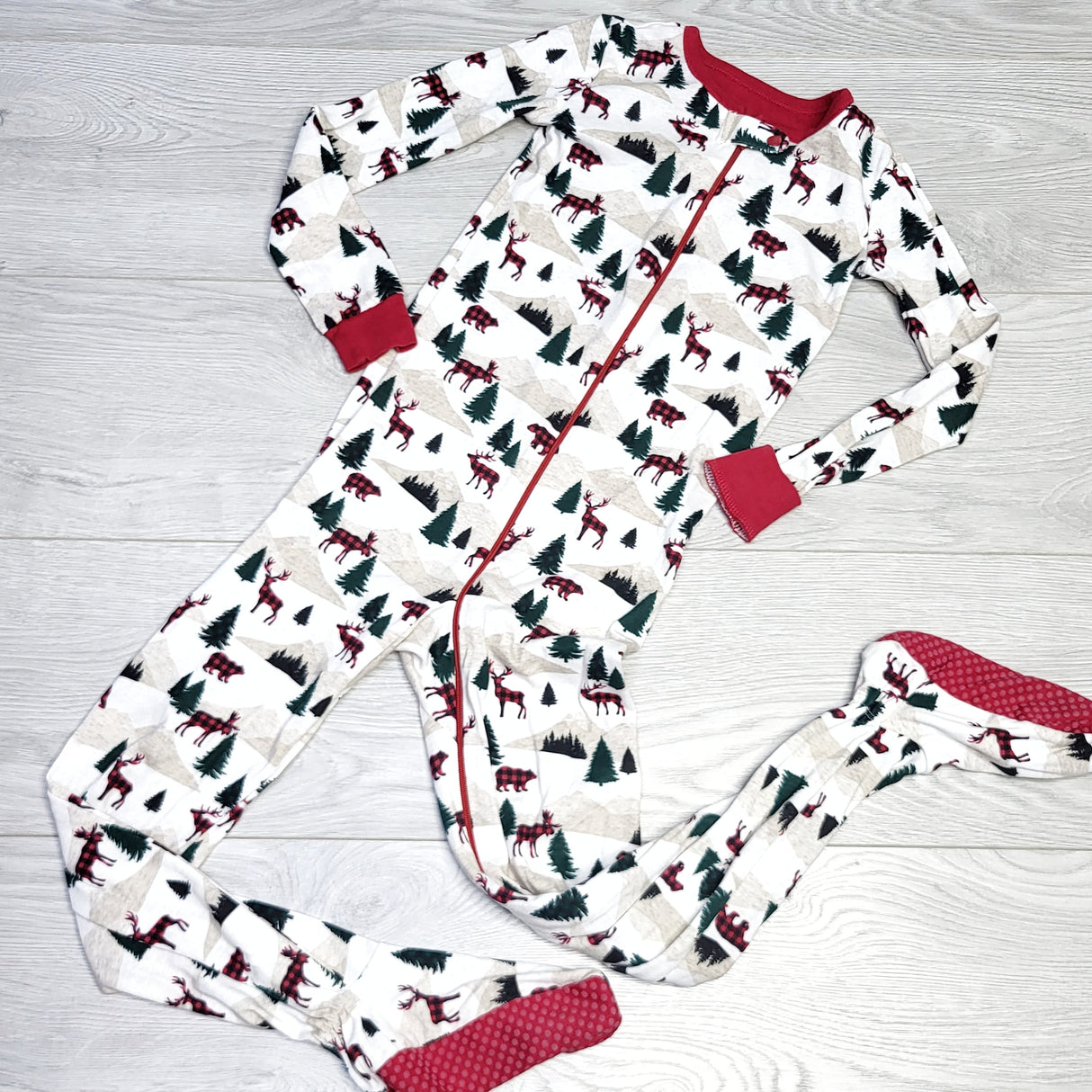 MSNDS11 - PJ Place zippered Christmas themed cotton sleeper. Size 5T