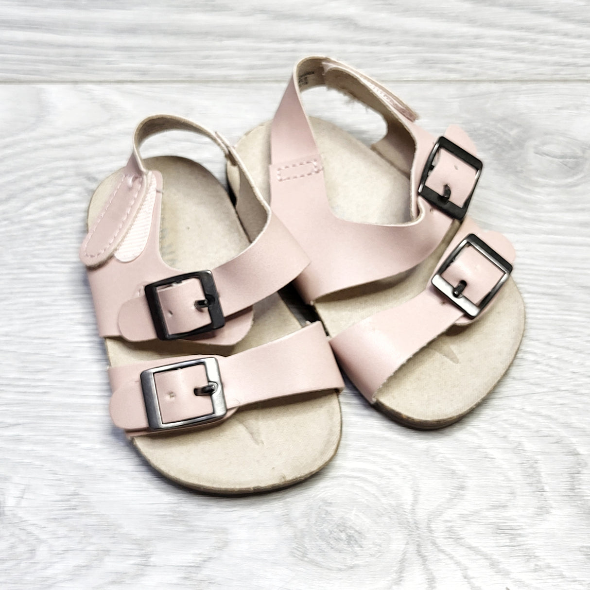 MSNDS11 - Old Navy pink sandals. Size 3-6 months