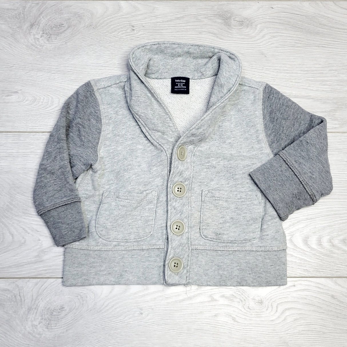 RZA2 - Gap grey cotton cardigan. Size 6-12 months