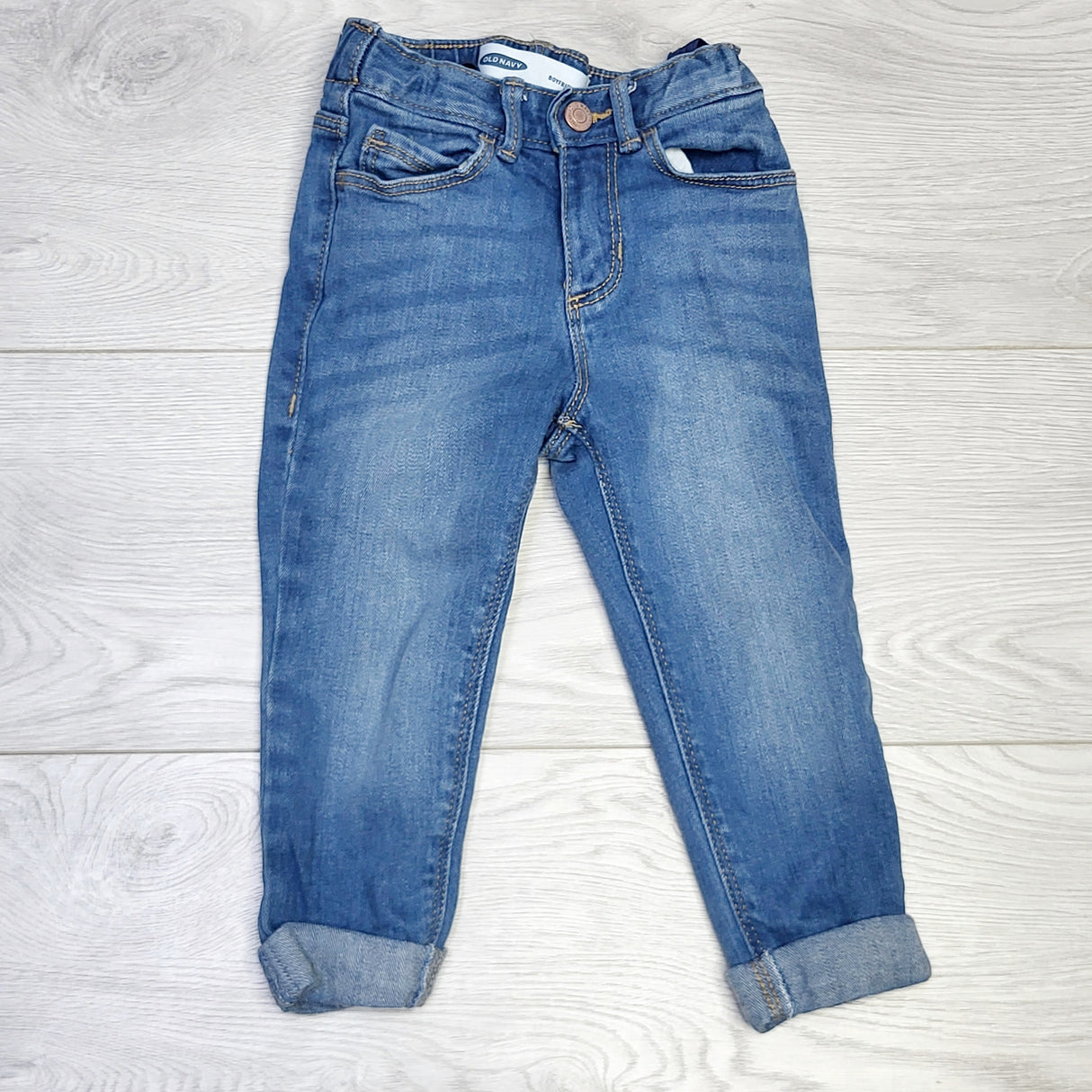 CRTH1 - Old Navy cuffed "Boyfriend" jeans. Size 2T