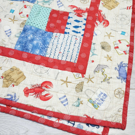 HRMP11 - Handmade reversible baby quilt