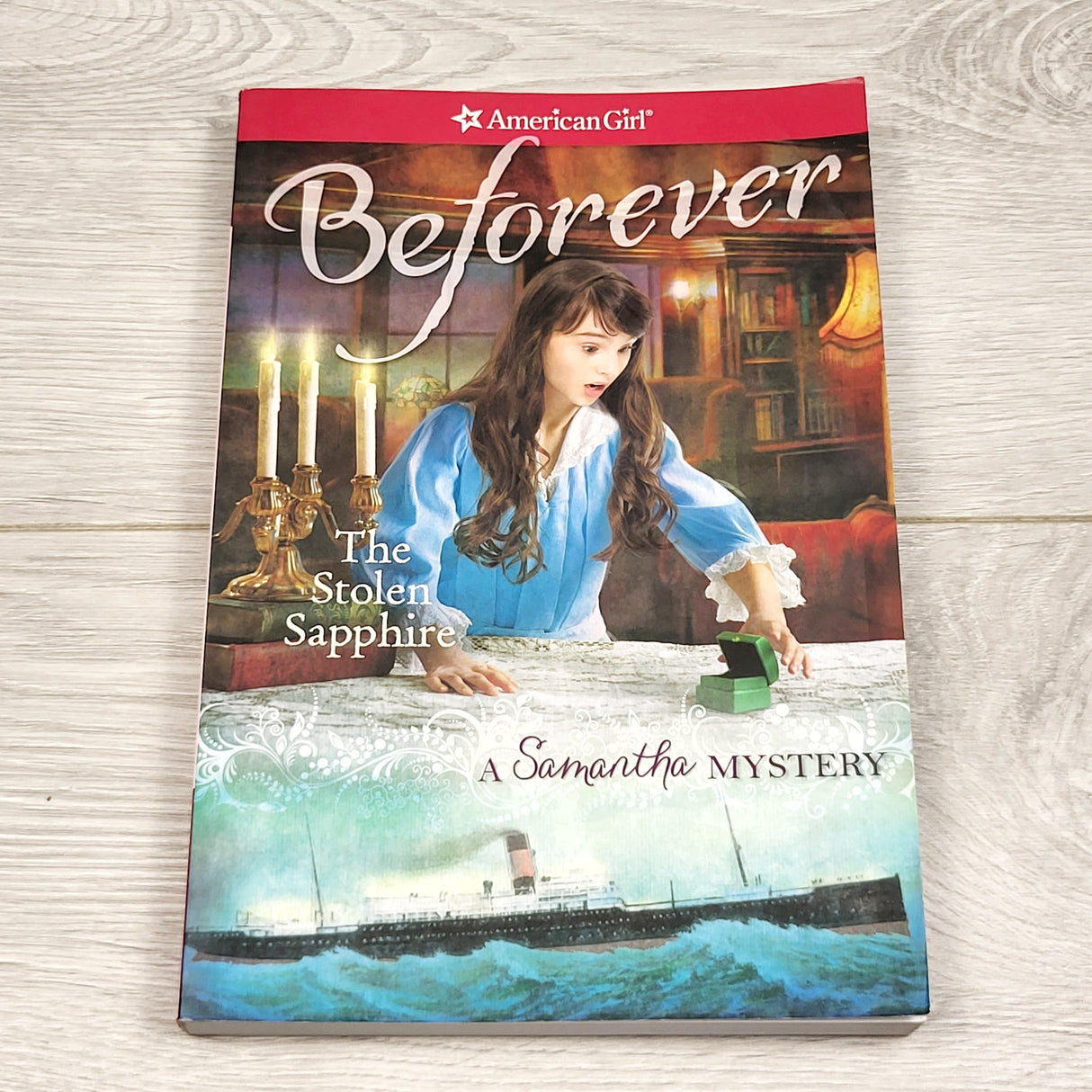 KBRD12 - The Stolen Sapphire. Soft cover American Girl Beforever chapter book