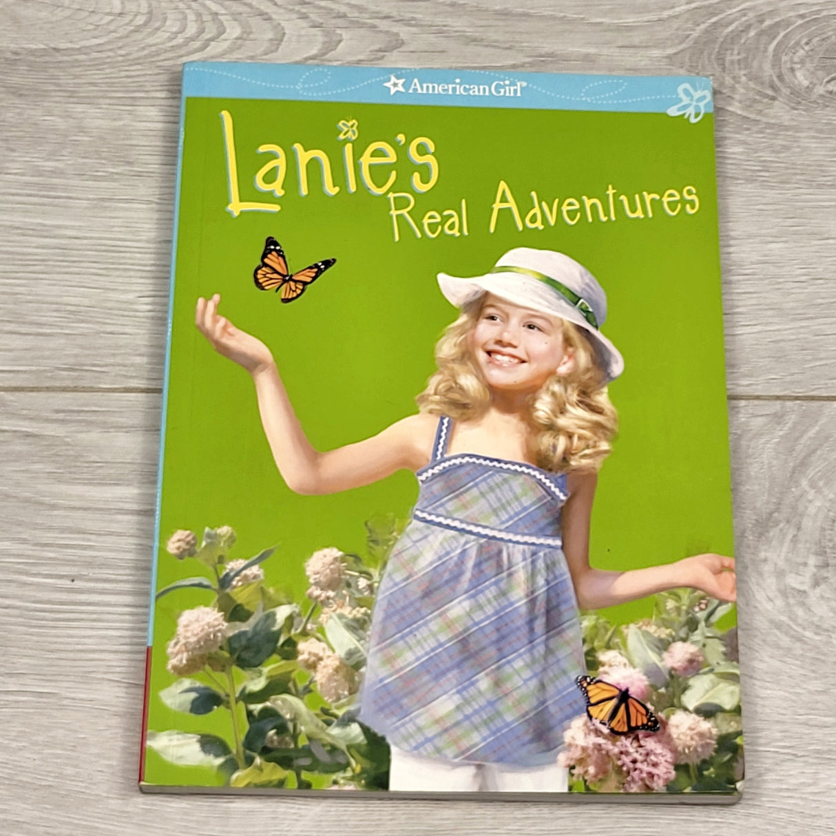 KBRD12 - Lanie's Real Adventures. Soft cover American Girl chapter book