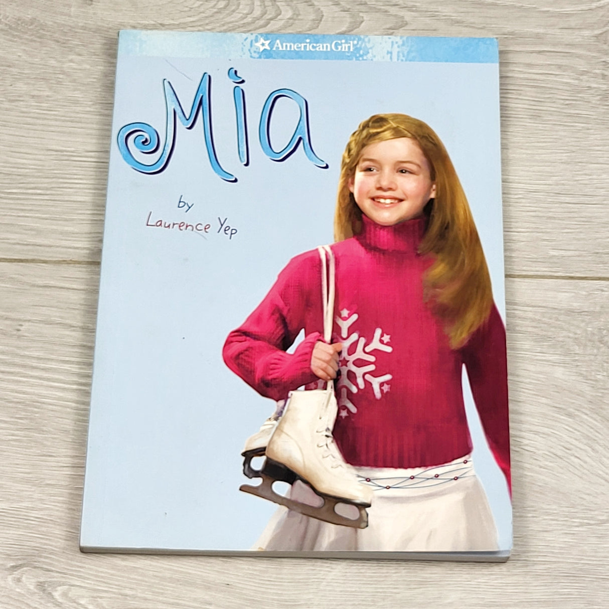 KBRD12 - Mia. Soft cover American Girl chapter book