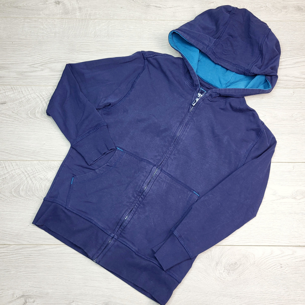 JJSS6 - Tommy Bahama zip up cotton hoodie. Size 7/8