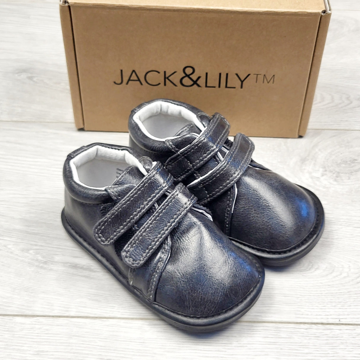 KHAN2 - NEW - Jack and Lily black leather "Abel" shoes. Size 24 to 30 months