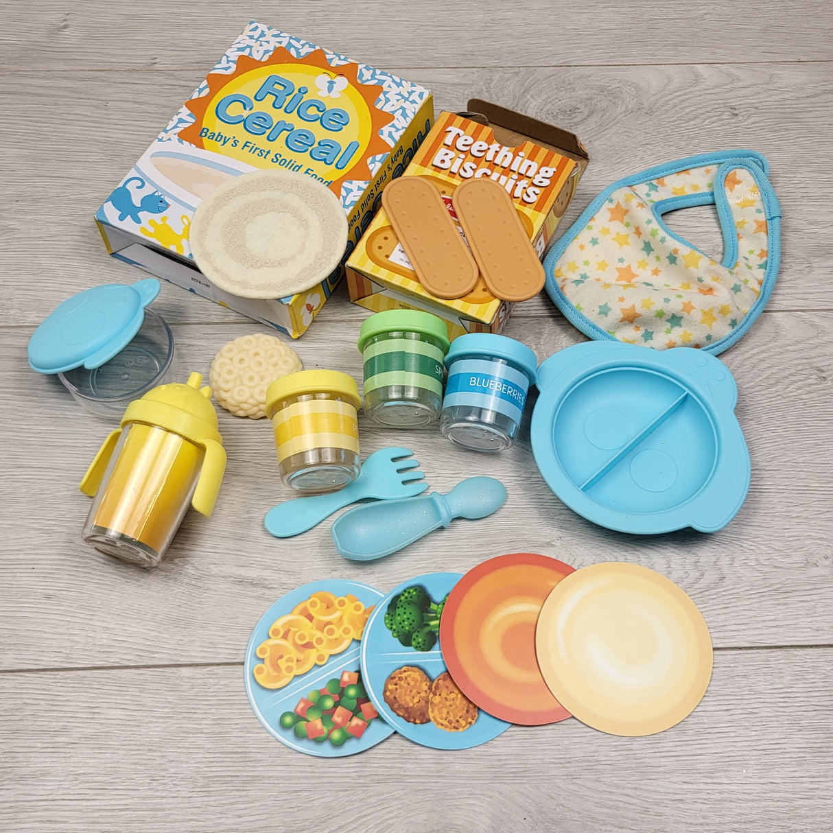 DMLS1 - Melissa & Doug Mine to Love Mealtime Play Set