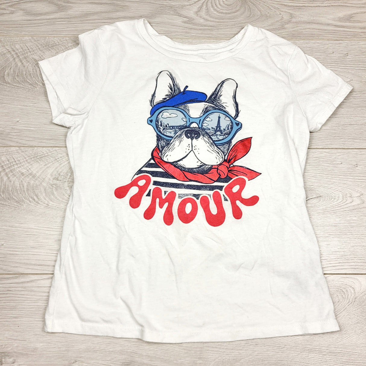 MIRE3 - Old Navy white "Amour" t-shirt. Size 10/12