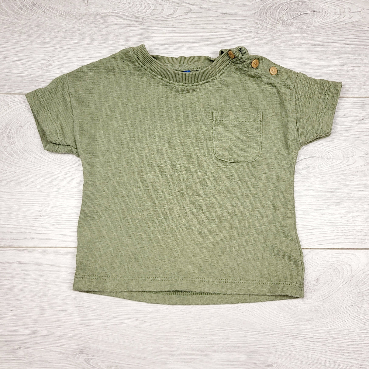 MIRE3 - Old Navy green knit t-shirt. Size 12-18 months