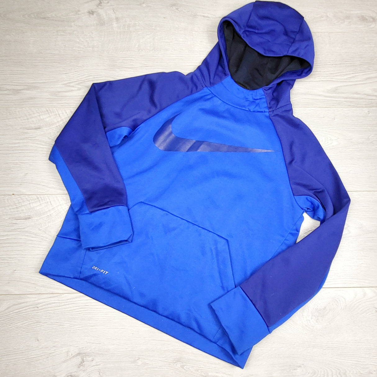 SPLT11 - Nike blue pullover Dr-fit hoodie. Size medium