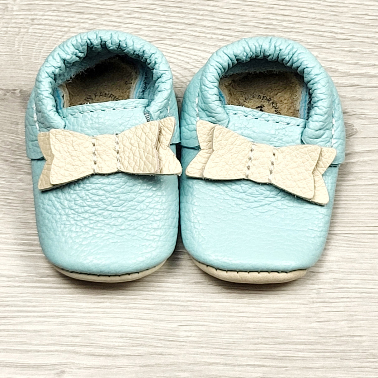 JFLM2 - Minimoc (now called Heyfolks) baby blue soft soled leather shoes. Size 1