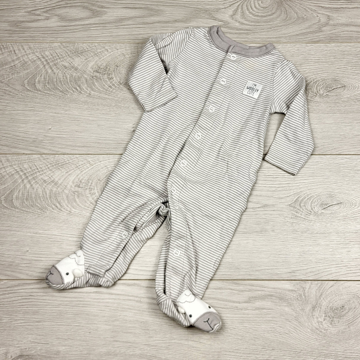 JFLM2 - Simple Joys grey striped cotton sleeper. Size 0-3 months