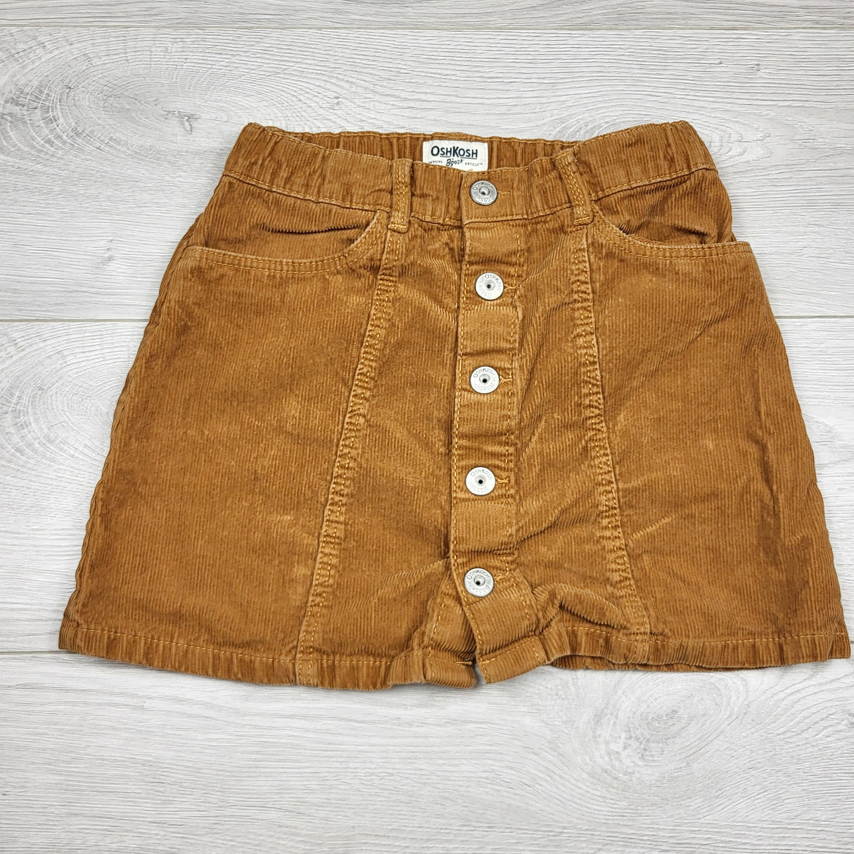 SHYS3 - Oshkosh tan button down corduroy skirt. Size 8