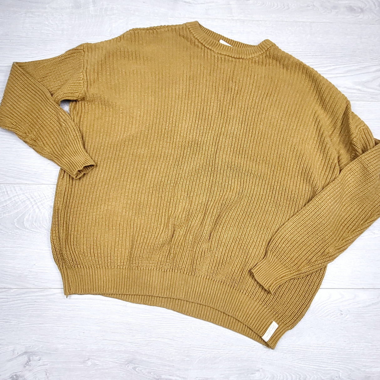 SHYS3 - Jax and Lennon sweater. Size tag missing but seems like a youth large