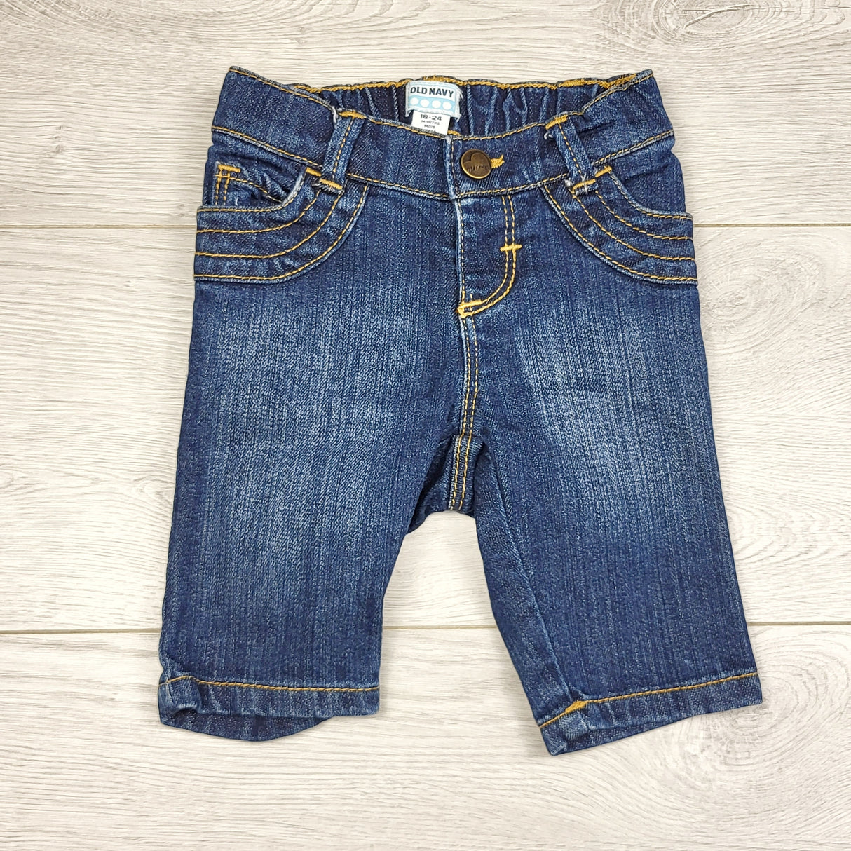 AWAT1 - Old Navy straight leg jeans. Size 18-24 months