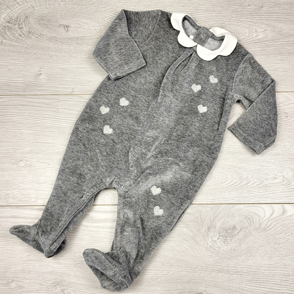 KWTT24 - Mayoral grey velour collared sleeper with hearts. Newborn size