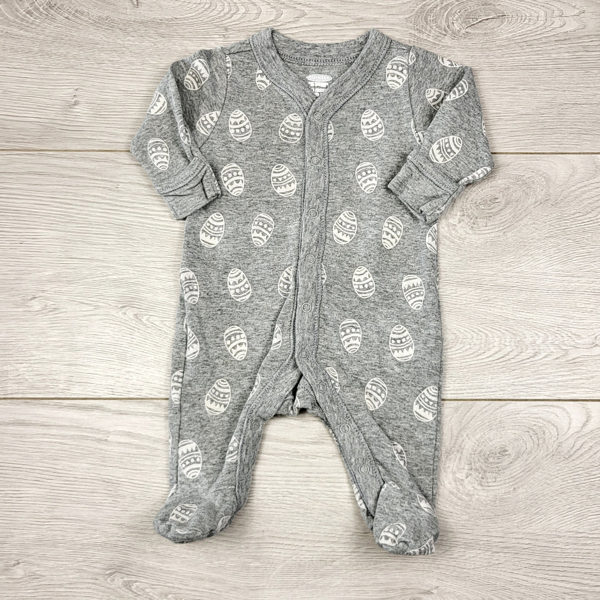 KWTT24 - Old Navy grey cotton sleeper with Easter eggs. Newborn size