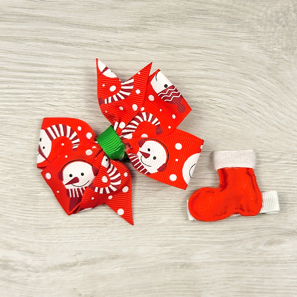 MHAN1 - Set of Christmas themed hair clips