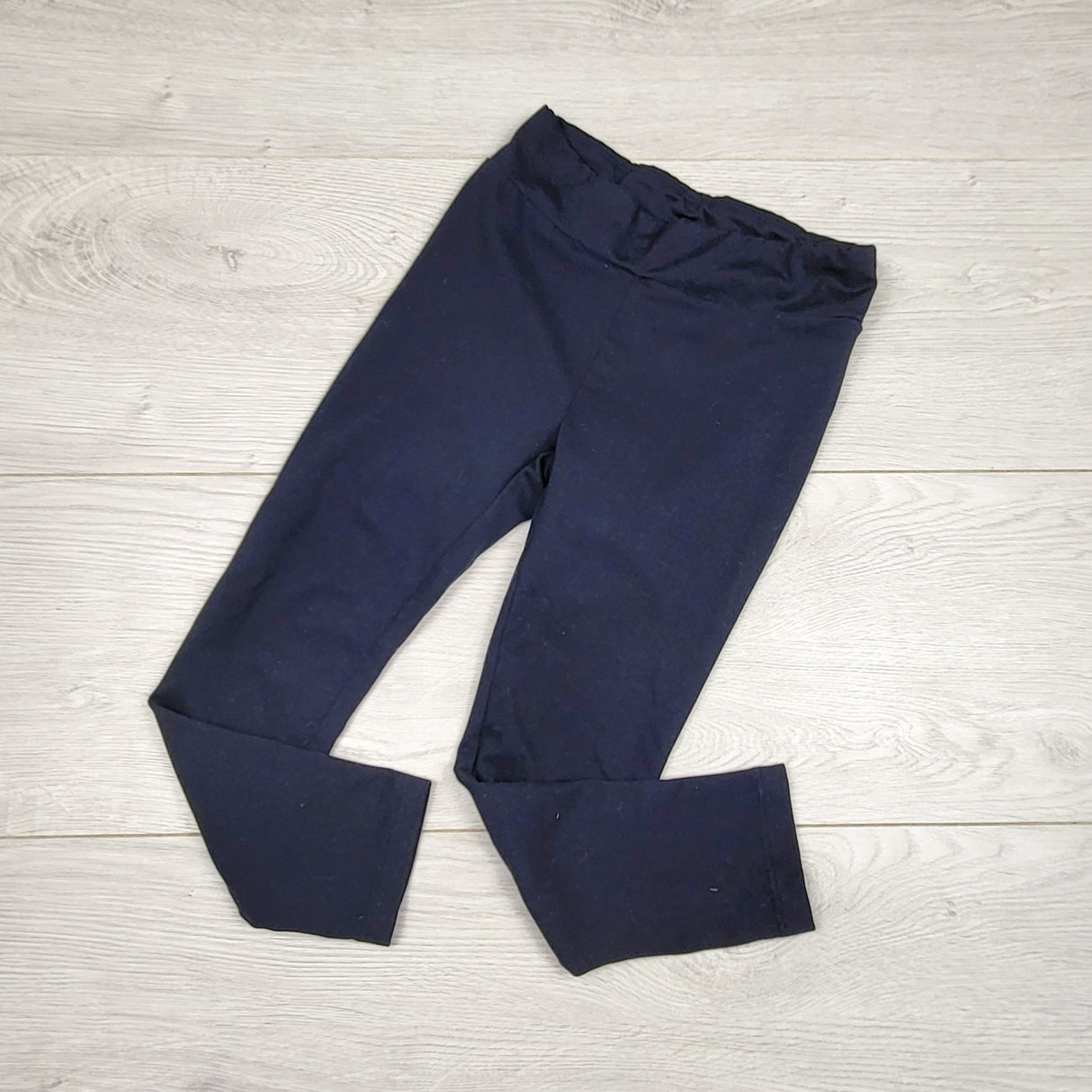 BNG2 - Lazy Pants navy super soft leggings. Size 5T