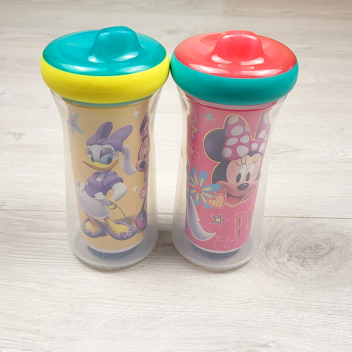 AWAT2 - Tomy pair of Disney sippy cups