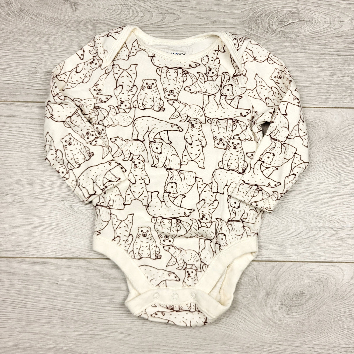 ECRS1 - Old Navy cream coloured bodysuit with bears. Size 6-12 months