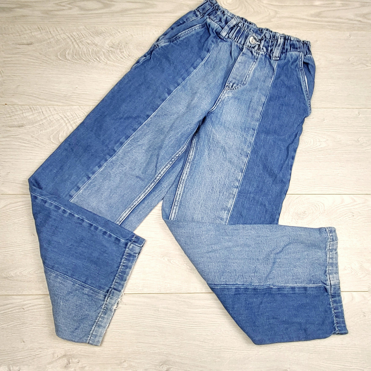 BNG3 - H and M two-tone wide leg denim pants. Size 9/10