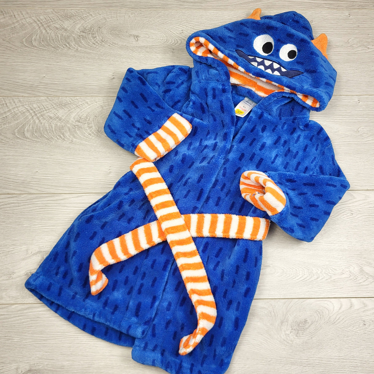 BNG3 - Pekkle plush monster hooded robe. Size 2/3T