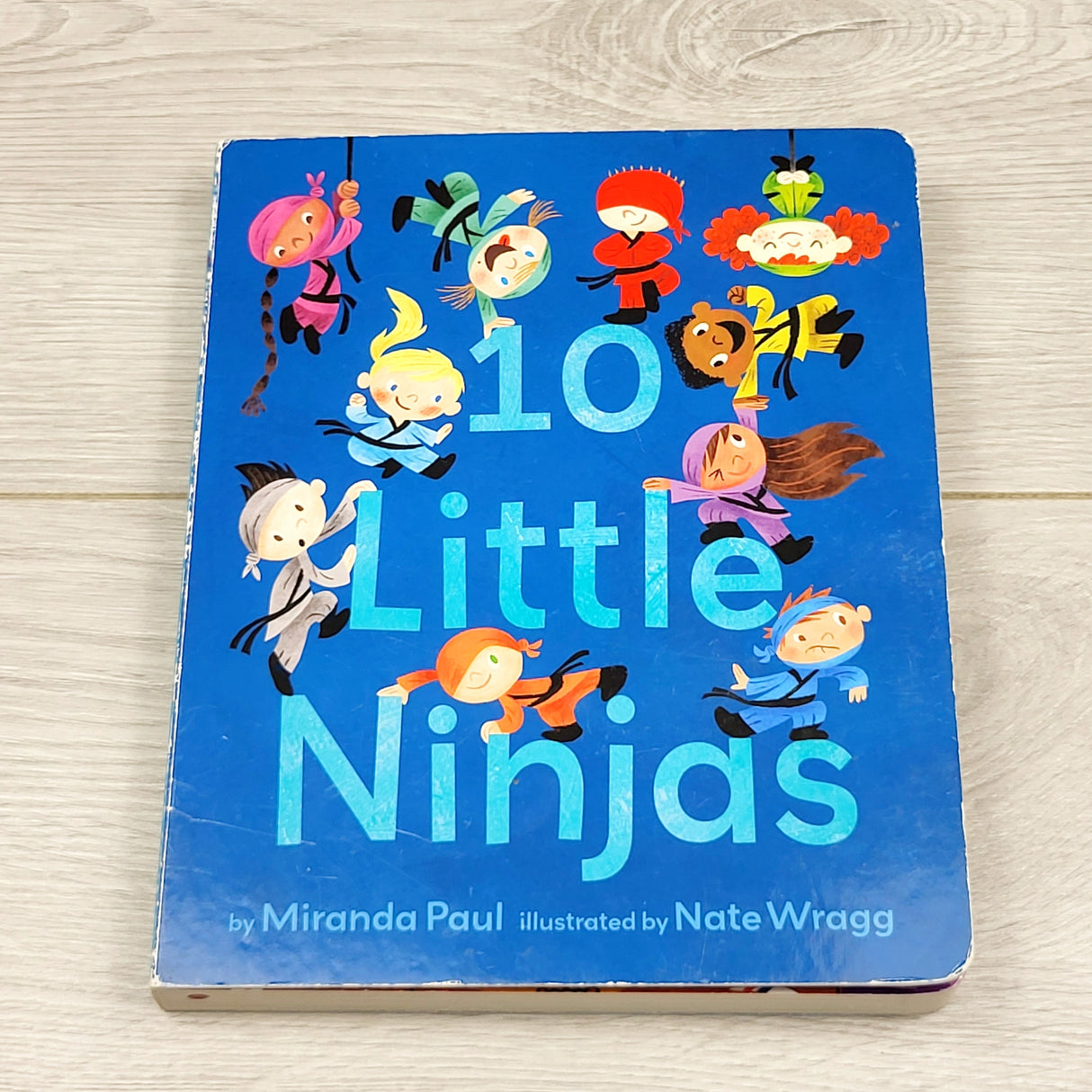 MHAN2 - 10 Little Ninjas boaed book