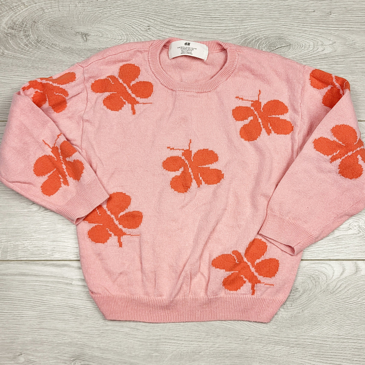 RMAZ2 - H and M pink and orange butterfly sweater. Size 4-6 Years