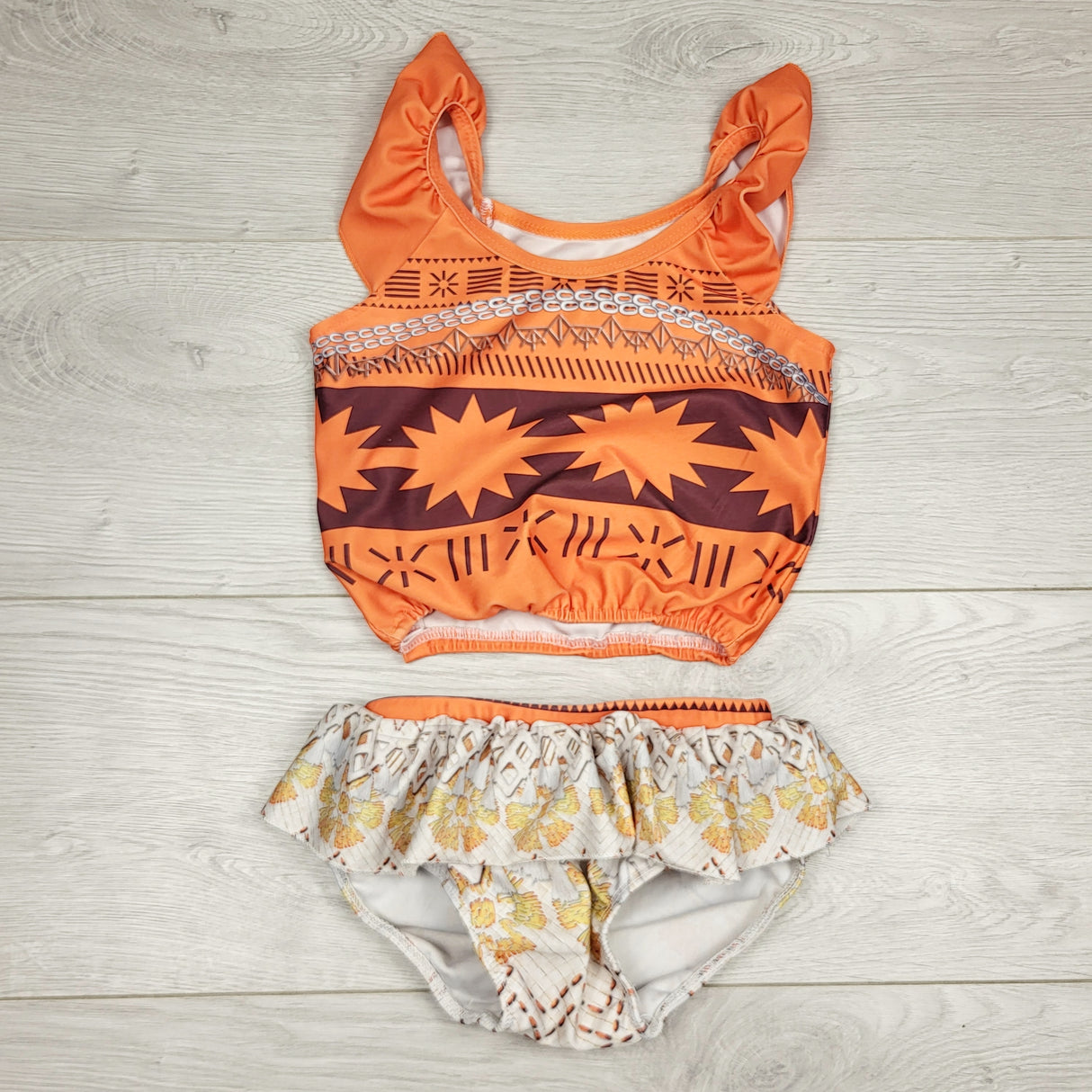 RMAZ2 - Moana 2pc swimsuit. Approx 2/3T