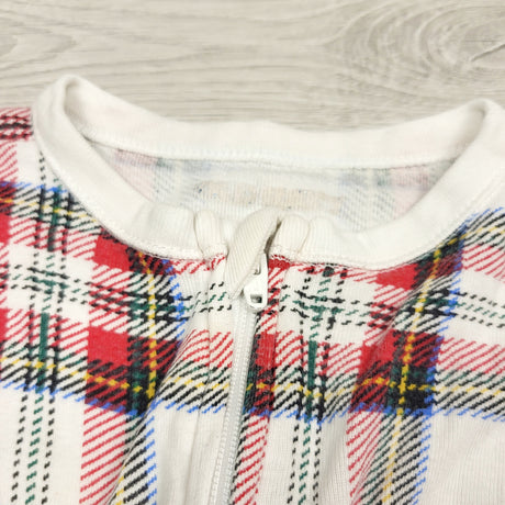 SPRCH1 - Old Navy white plaid zippered cotton sleeper. Size 6-12 months