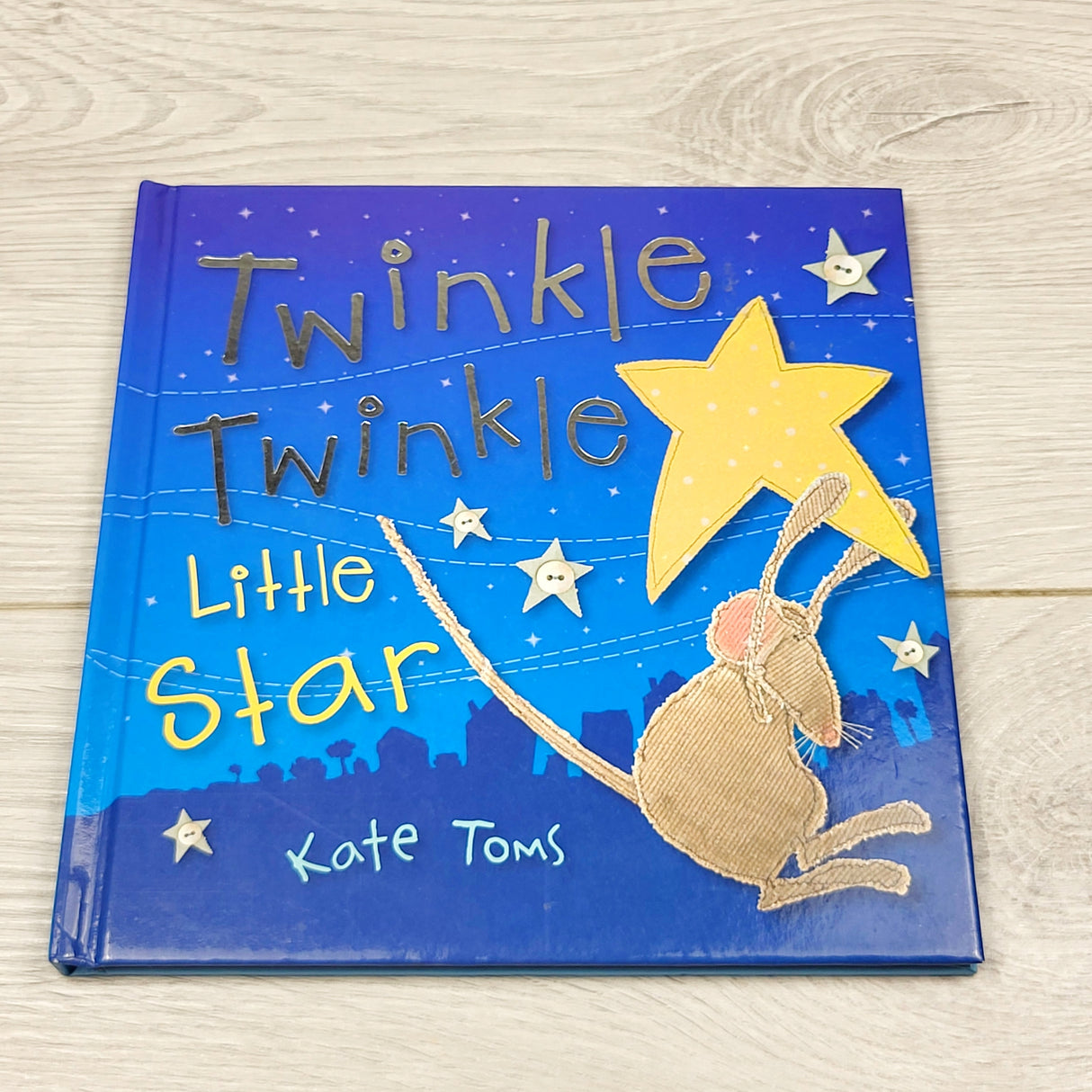 MHAN4 - Twinkle Twinkle Little Star. Hardcover book