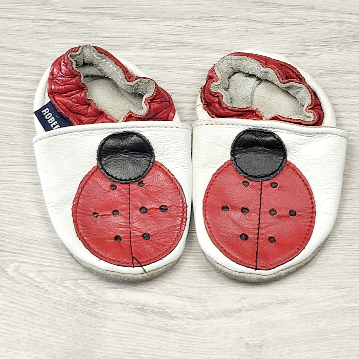 ECRS3 - Robeez soft soled leather shoes with ladybugs. Size 0-6 months