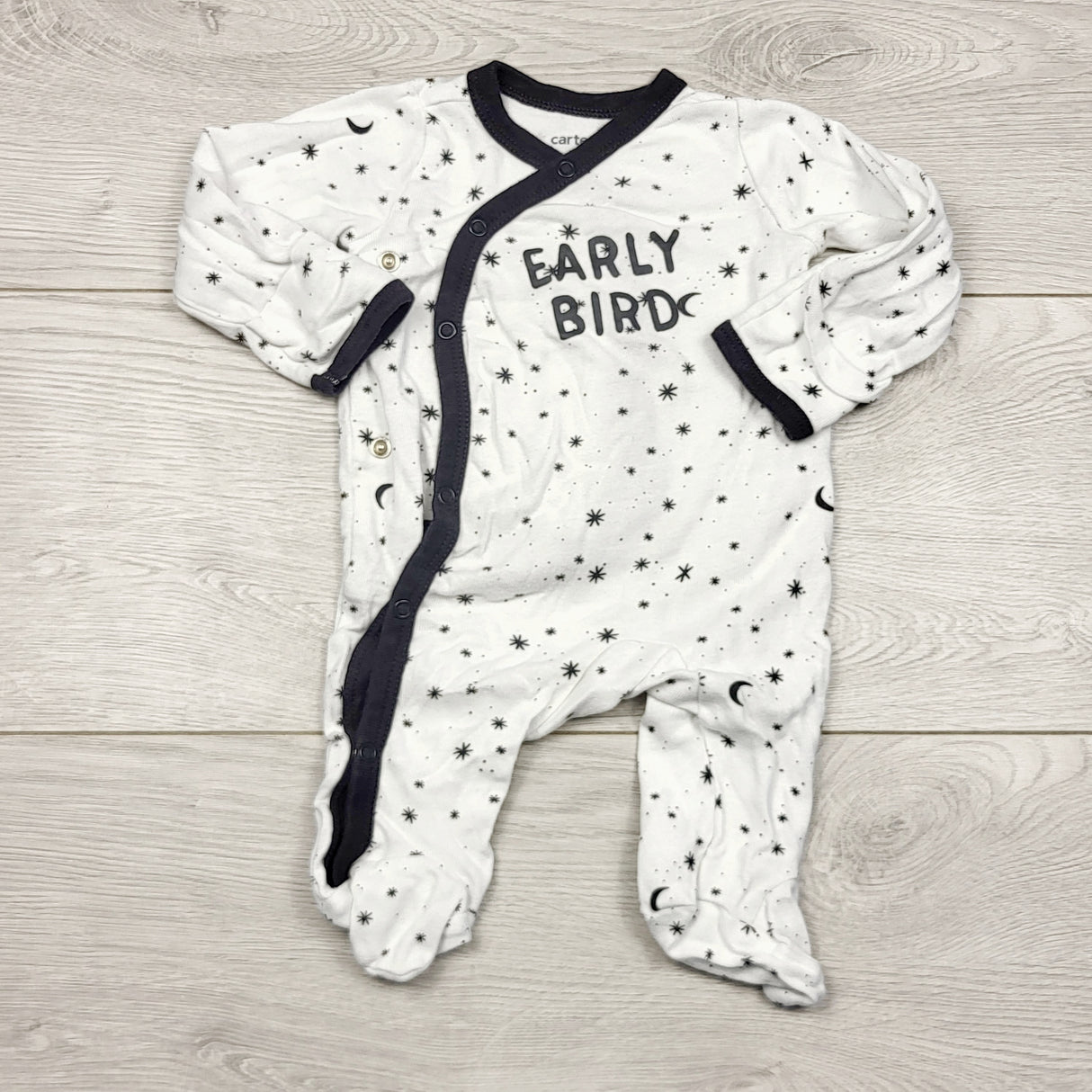 ECRS3 - Carters black and white cotton "Early Bird" sleeper with stars. Newborn size