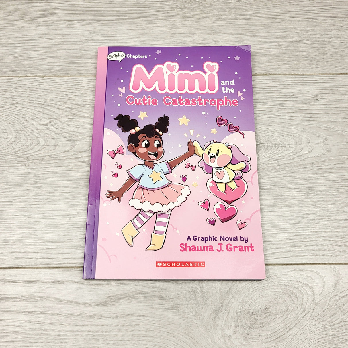 KTBL33 - Mimi and the Cutie Catastrophe. Soft cover graphic novel