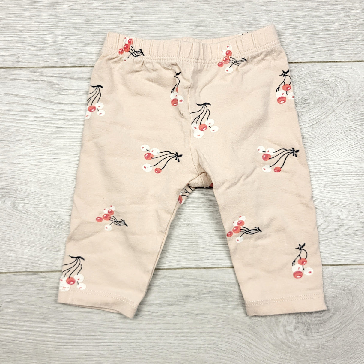 ECRS33 - Gap pink leggings with berries. Size 0-3 months