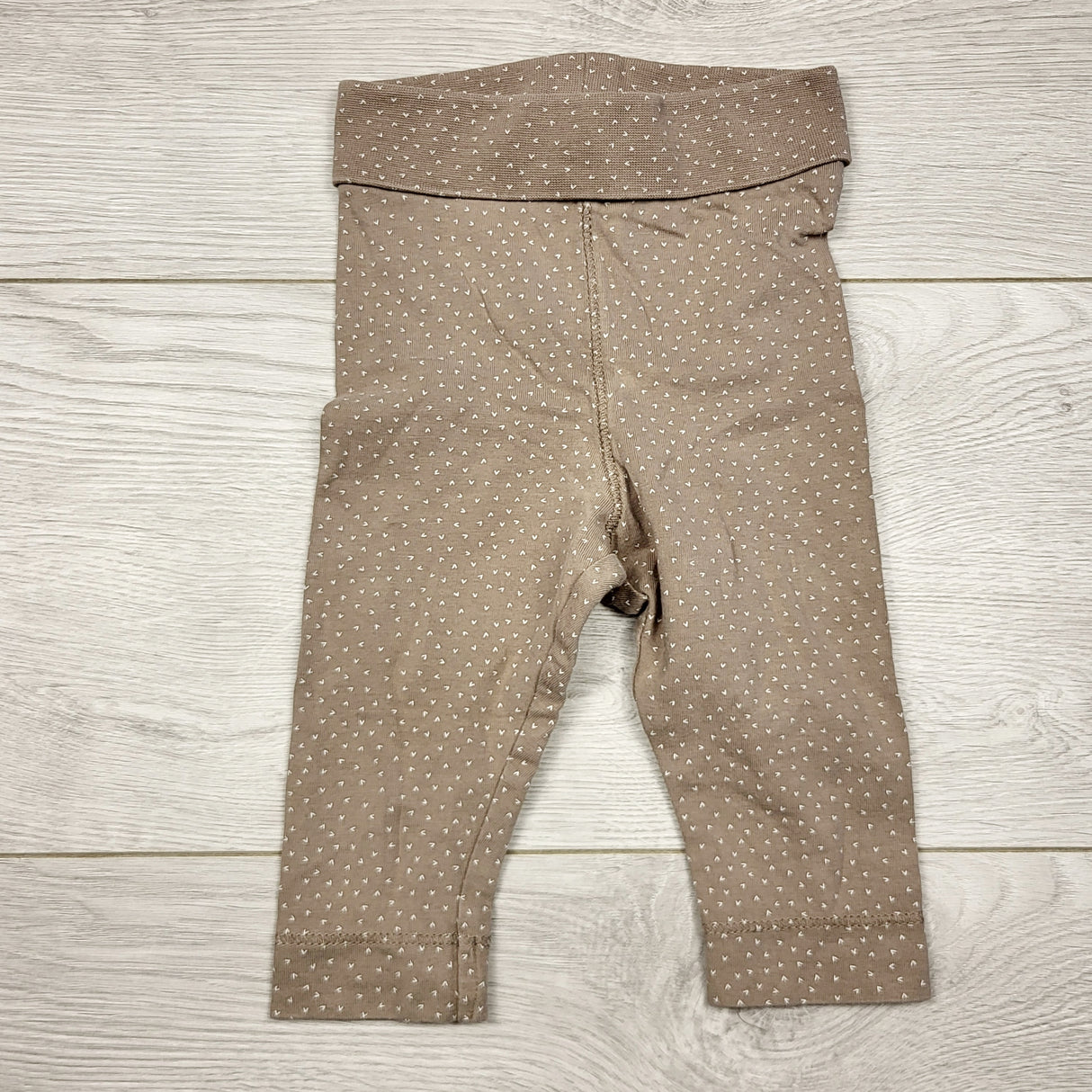 ECRS31 - H and M taupe foldover leggings with triangles. Size 2-4 months