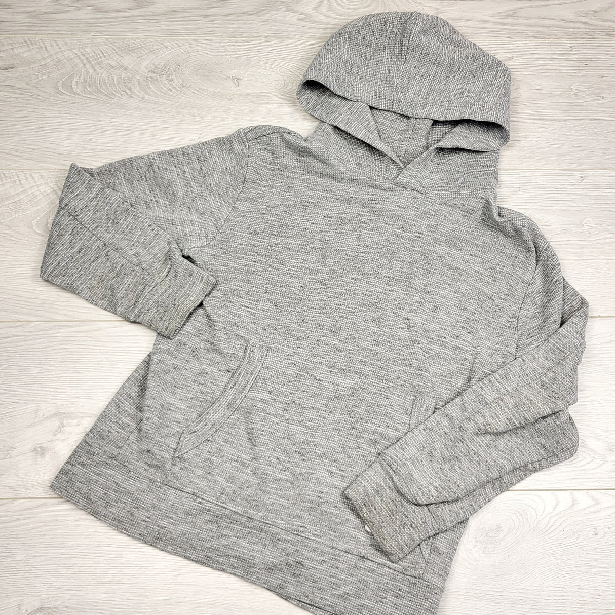 HBRK1 - Gap grey waffle knit hooded shirt. Approx size 10/12