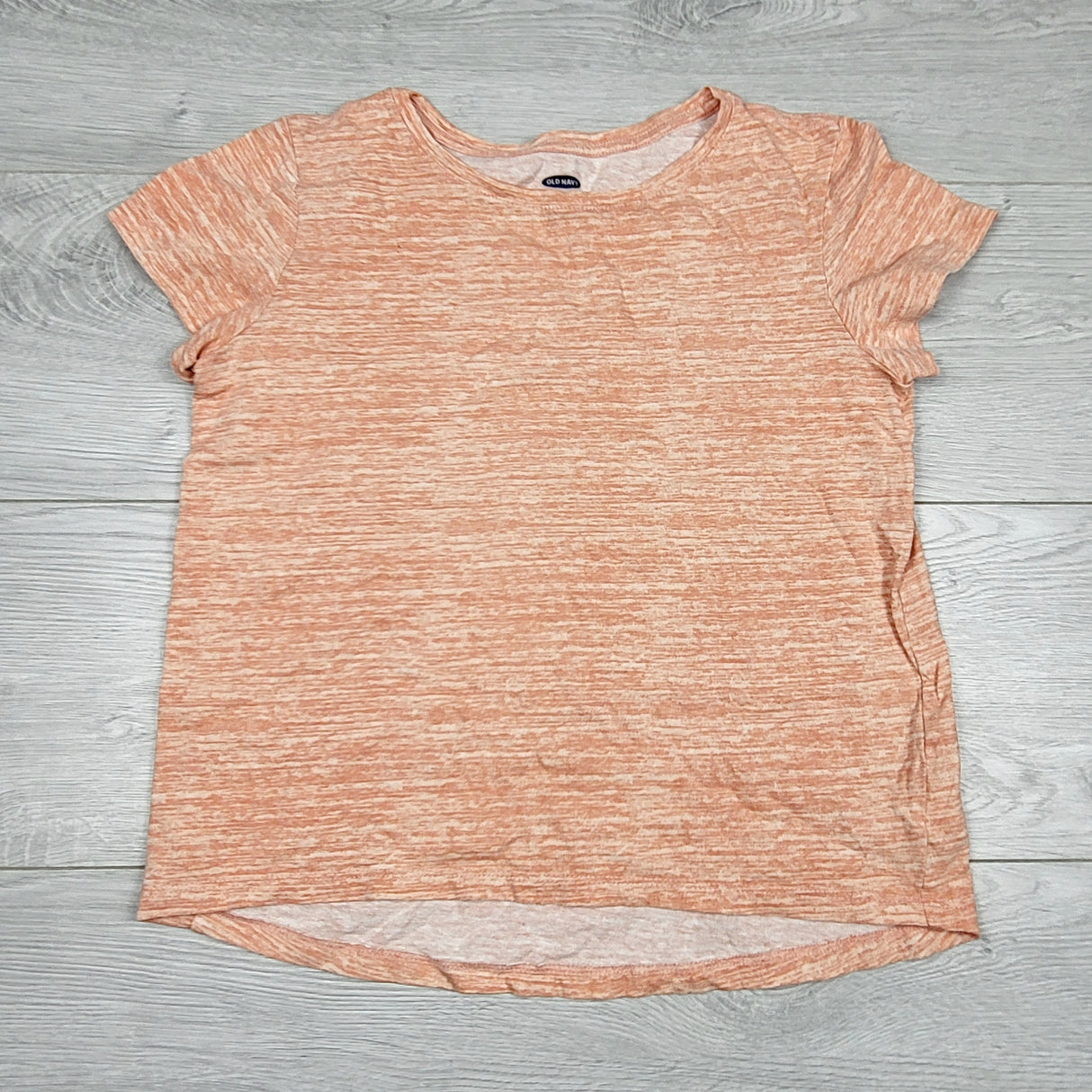 ESZ3 - Old Navy peachy coloured marled t-shirt. Size 10/12