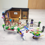 SRIS1 - Playmobil Country Riding Stable set