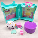 SRIS2 - Gabby's Dollhouse Mini Clip-On Playset with Cakey Cat Toy Figure