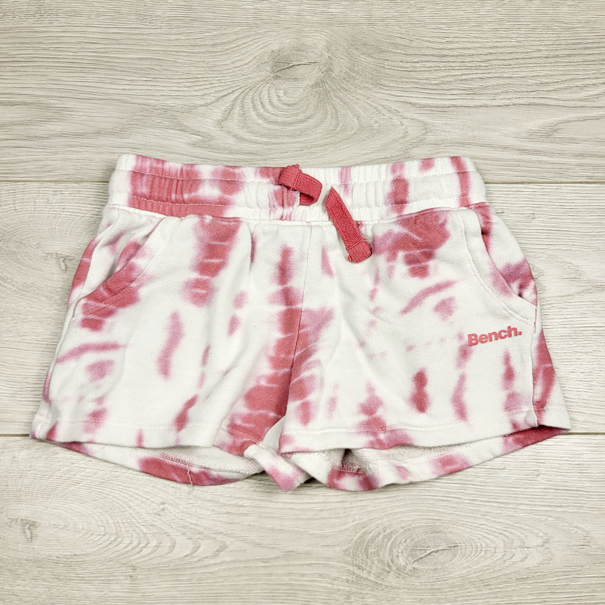 VBSH1- Bench tie dyed fleecy lined shorts. Size 7/8